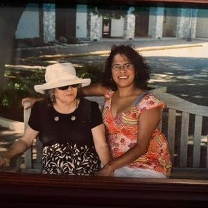 Meet your Posher, Lucy